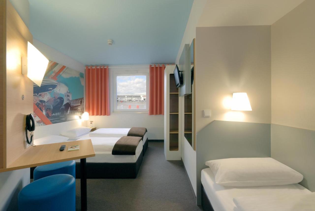 B&B Hotel Бёблинген Экстерьер фото